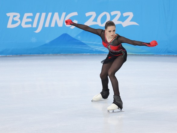 Отложена церемония награждения на ОИ-2022: россиянка сдала положительный допинг-тест