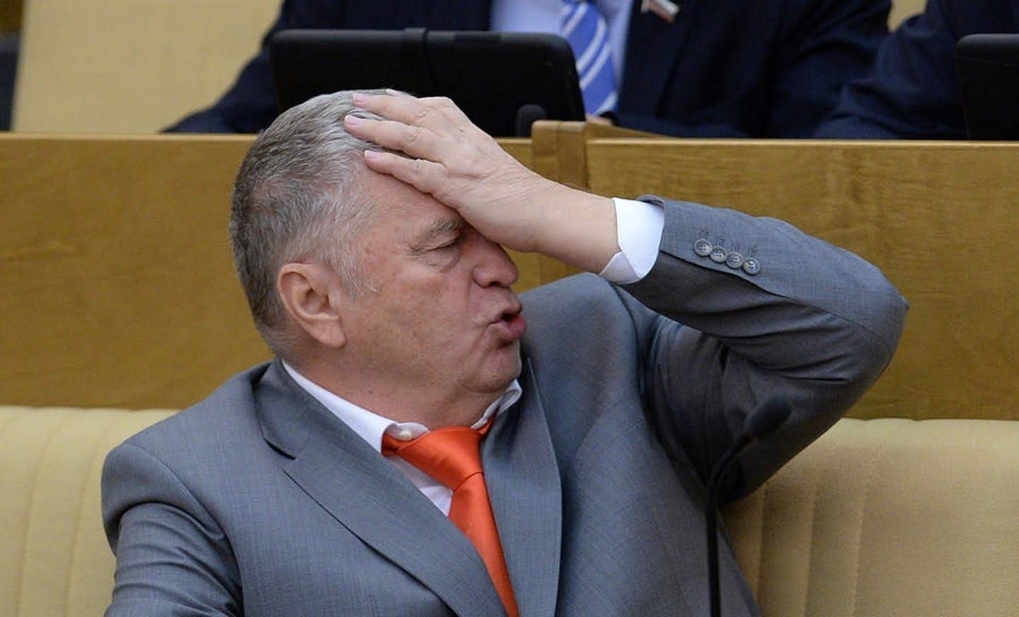 "Гарантий никто не дает", - источник о состоянии Жириновского, будущее "ЛДПР" туманно
