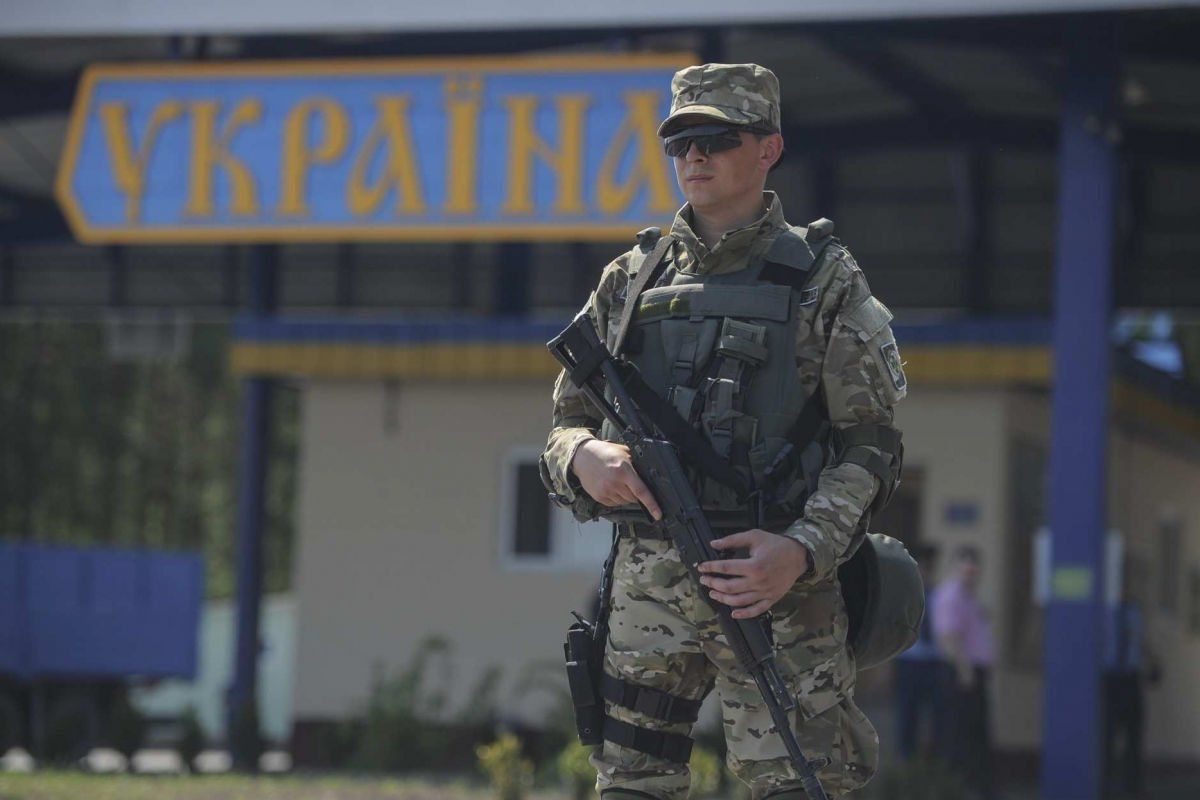 ​Украинские пограничники дали свой ответ на заявления России об обстреле "пограничного пункта"