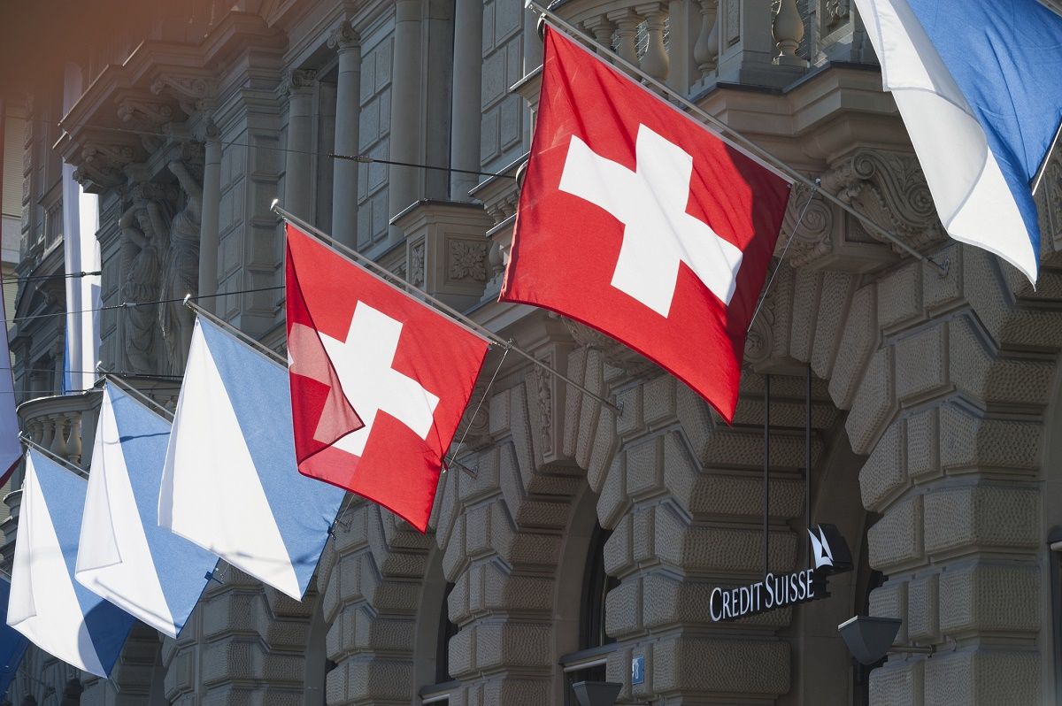Россияне просчитались с санкциями и спрятали в швейцарских банках $213 млрд