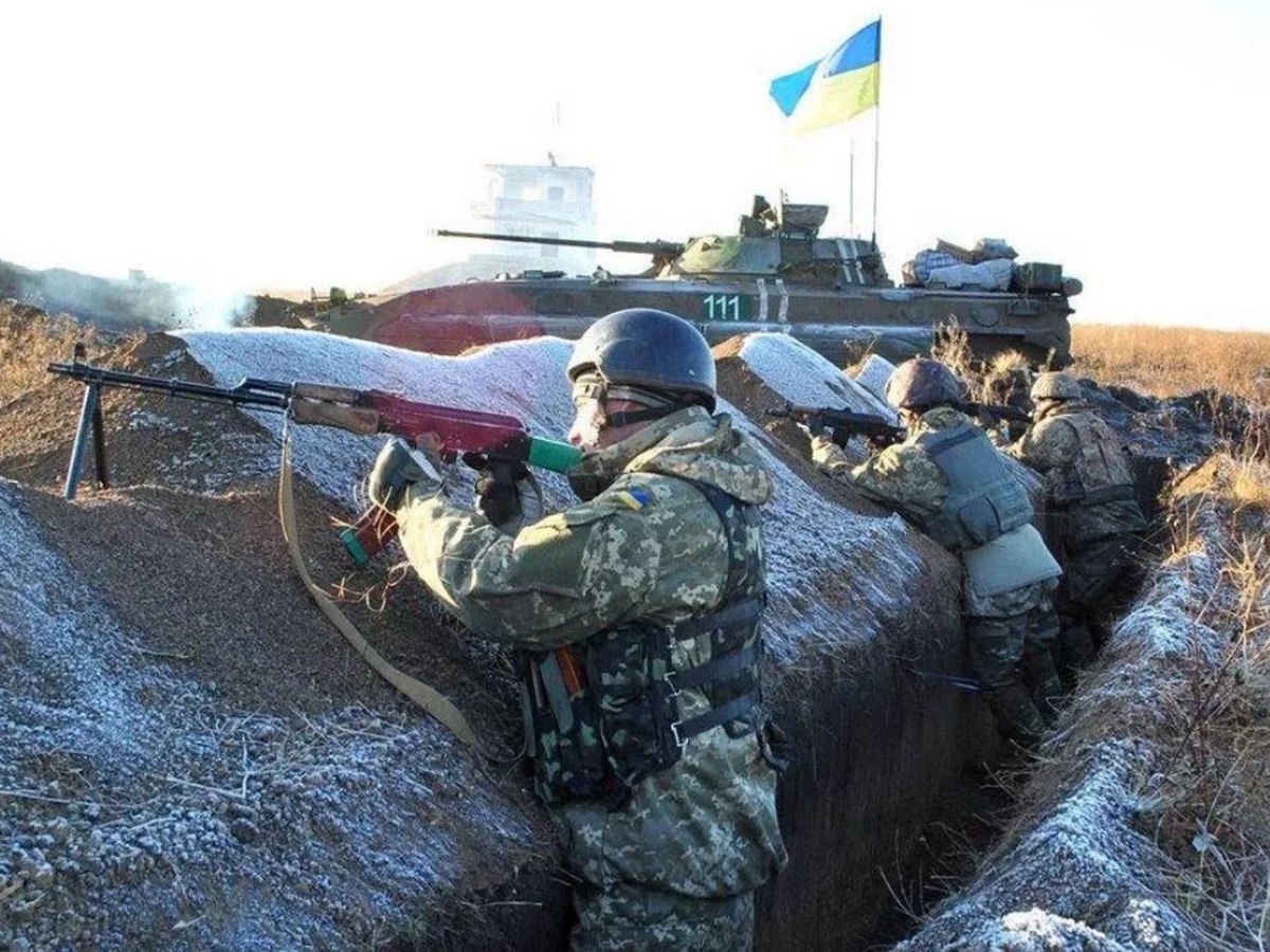 ВСУ отбросили врага на Лугащине и захватили военную технику 
