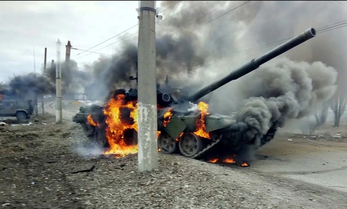ВСУ разбили БТГ 70-го полка оккупантов из Чечни: уничтожена бронетехника, много погибших и раненых – СМИ