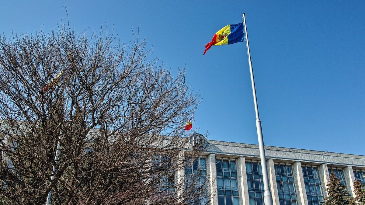 Молдова ответила на предложение Арестовича взять под контроль Приднестровье