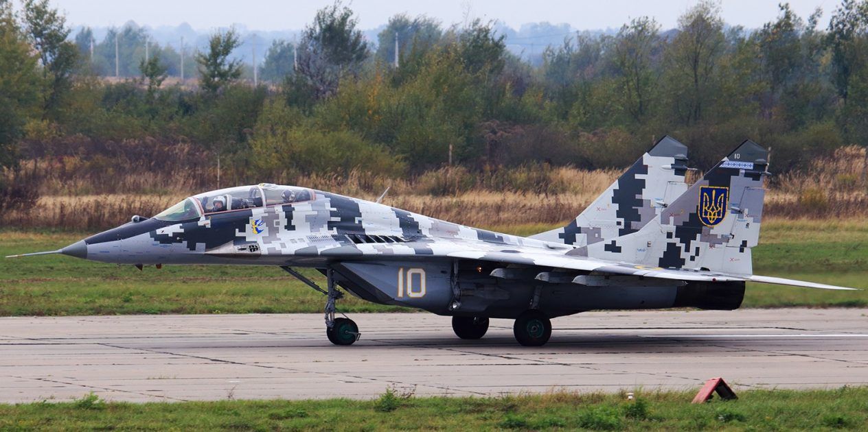 ​Украинская авиация нанесла удар по скоплению вражеской техники – в Генштабе озвучили потери оккупантов