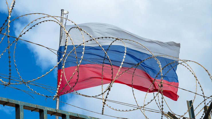 Військові злочинці та пропагандисти: хто у росії потрапив під нові санкції ЄС