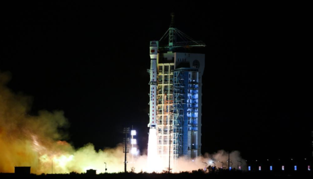 Китай запустил спутник для наблюдения за Землей