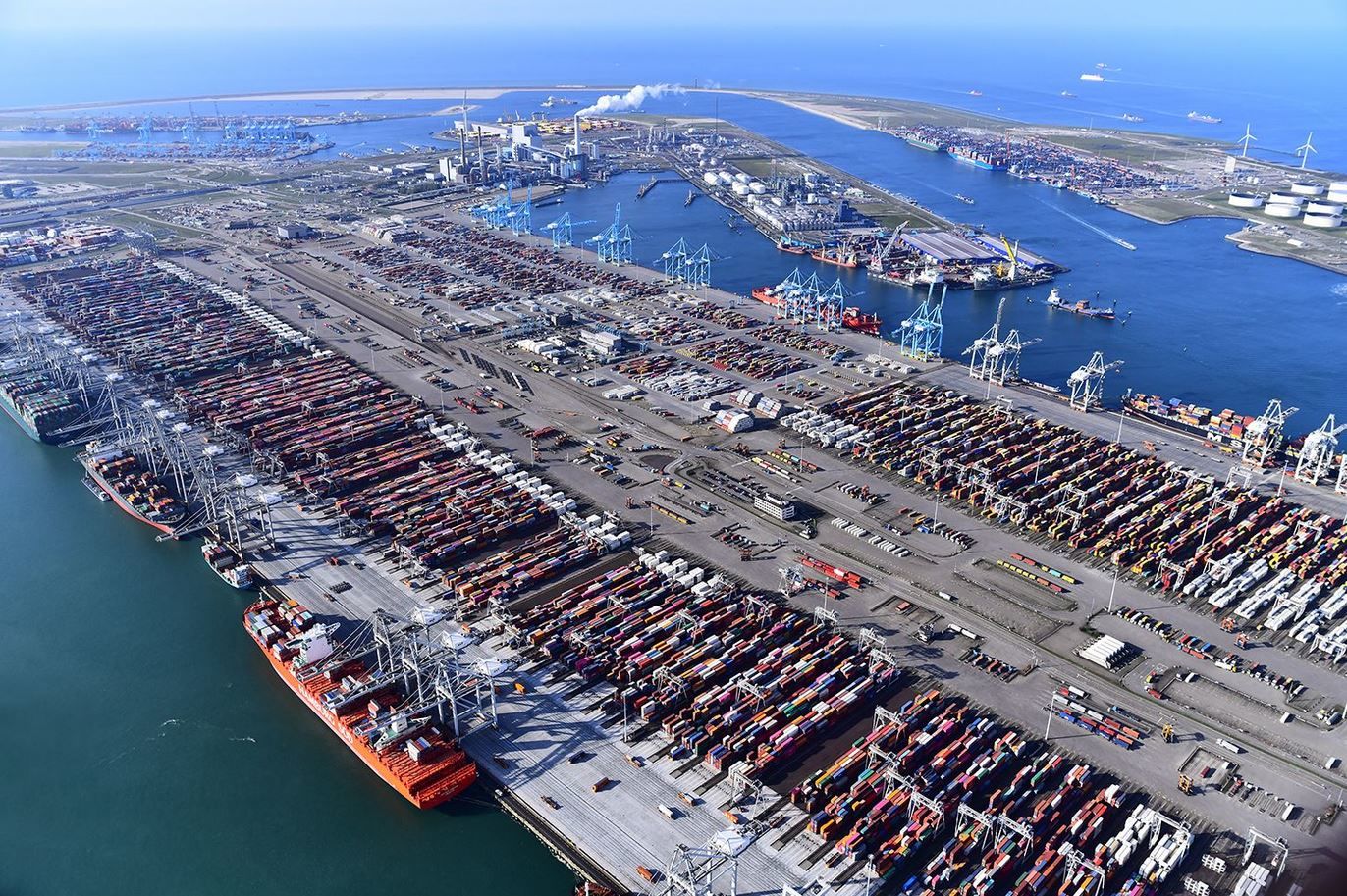 ​Один из крупнейших портов мира сказал перевозкам из РФ: "Прощай"