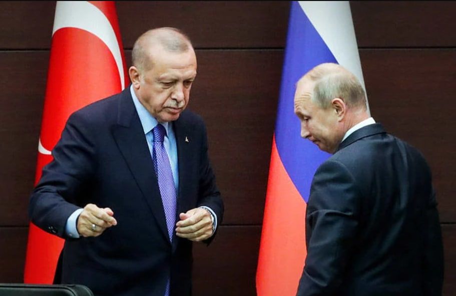 "Не прикасался к еде и напиткам", – СМИ узнали, что произошло на встрече Путина и Эрдогана