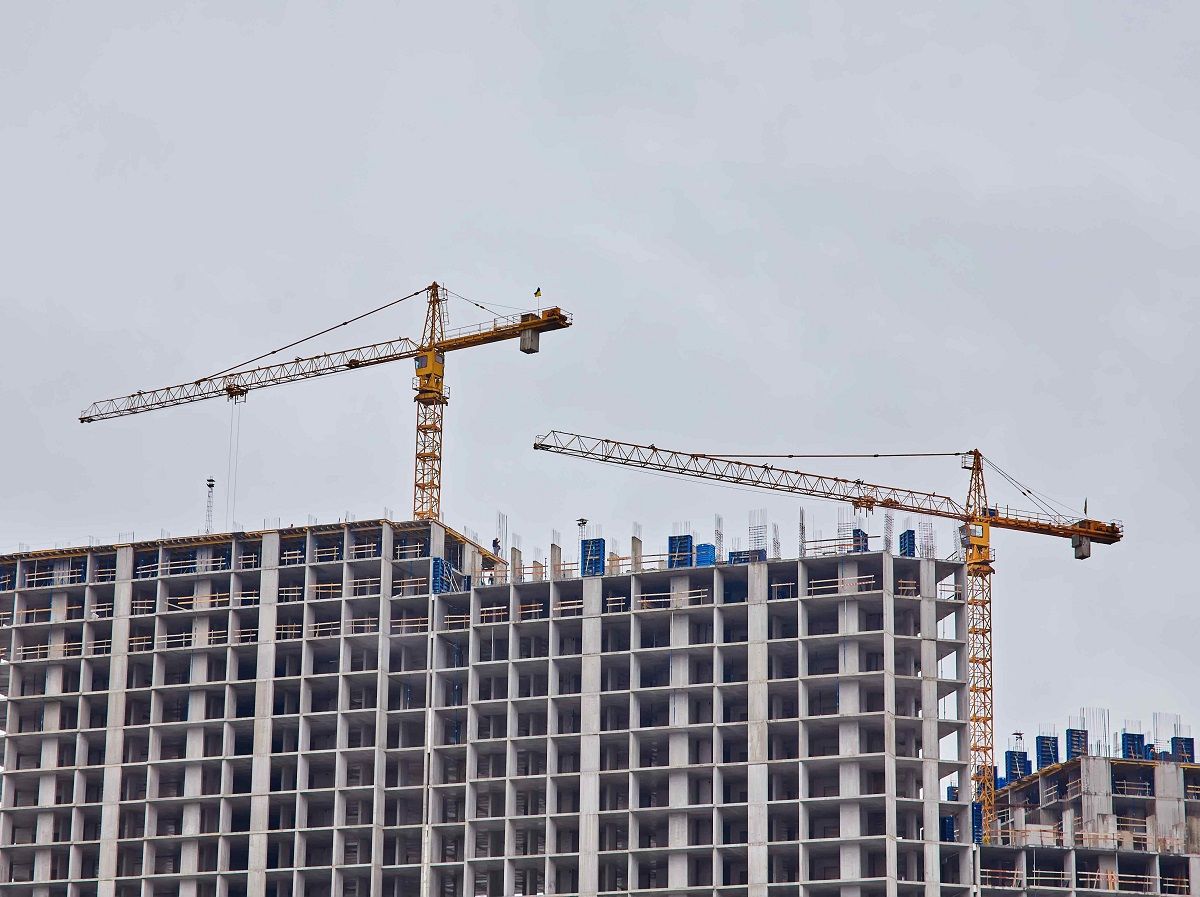 Россия рушится вместе со строительным бизнесом: народ обнищал и отказывается покупать жилье