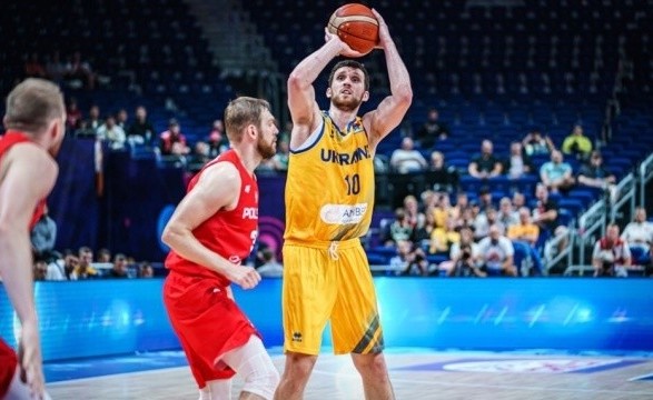 Баскетбол: сборная Украины поднялась на три позиции в мировом рейтинге