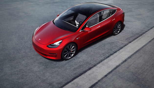 Tesla нарастила производство электрокаров – за последние три месяца выпустила 365 тысяч