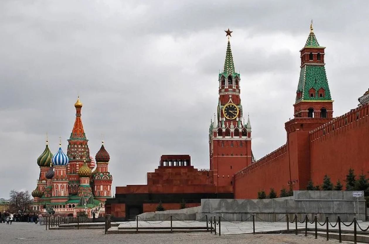 Россия нашла способ обойти санкции США и ЕС: ей помогают сразу две страны СНГ - Bloomberg