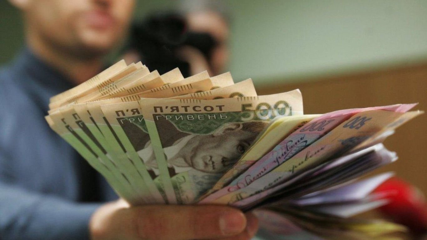 Все возможности экономики "исчерпаны": Шмыгаль рассказал о рисках для пенсий и зарплат 