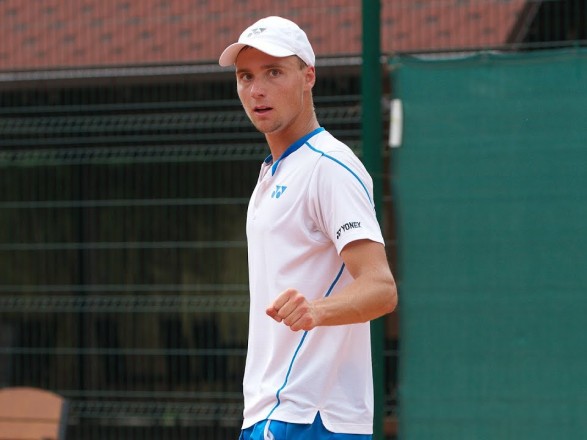 Теннисист Крутых проиграл на старте турнира ATP серии Challenger