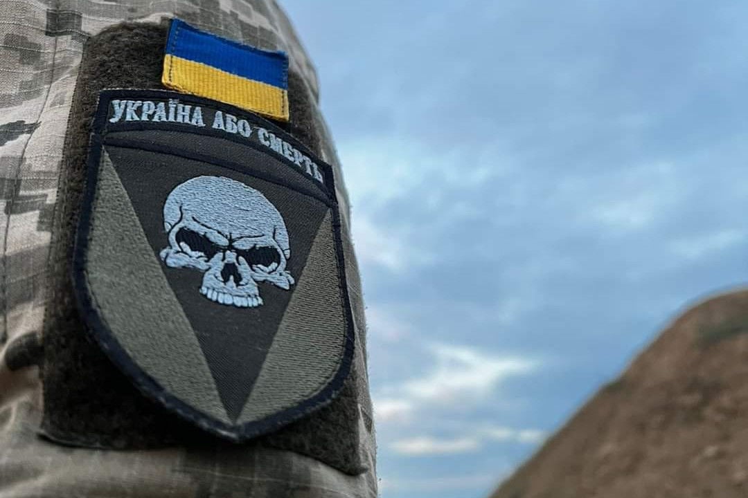 ​На Кинбурнской косе "демилитаризована" база ВС РФ: дрон ВСУ зафиксировал последствия удара