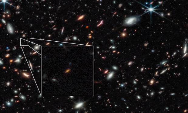 Телескоп James Webb обнаружил в далеком космосе две старейшие галактики