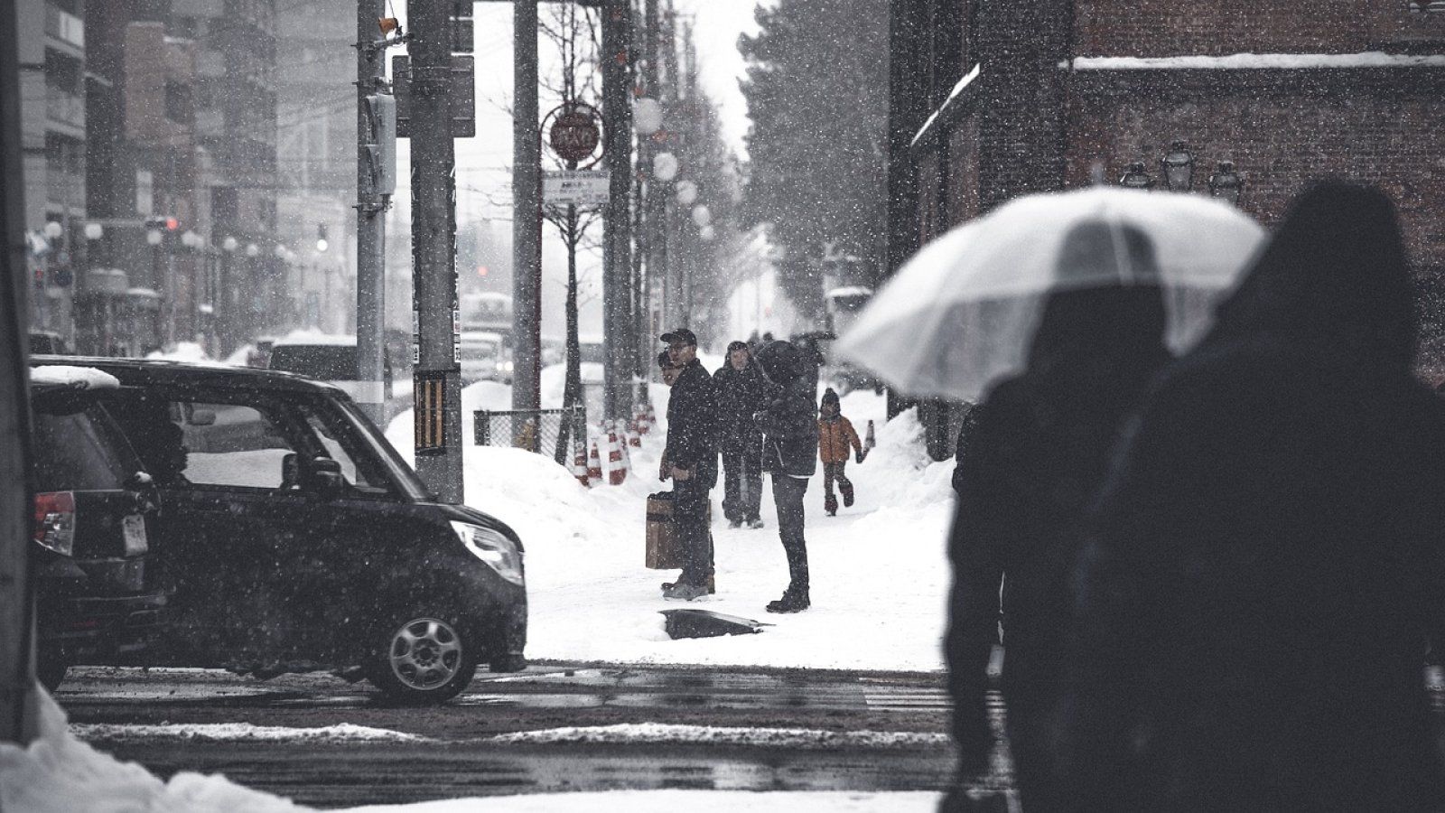 Украину накроют сильные дожди с переходом в снег: когда и в каких областях ждать непогоды