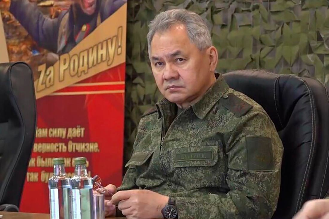 Шойгу на Донбассе раздавал медали оккупантам РФ на фоне созданного украинцами трейлера к онлайн-игре