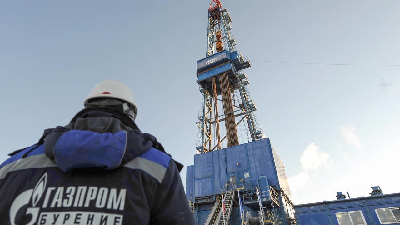 В РФ падает добыча газа на фоне потери рынка ЕС: больше всего страдает "Газпром"