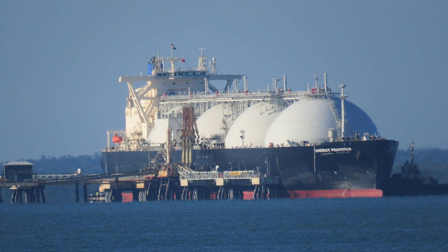 Китай заключит вторую крупную сделку с Катаром по покупке сжиженного газа – Reuters