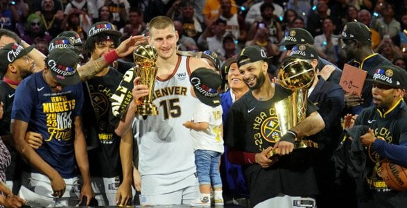 Баскетбол: "Денвер Наггетс" впервые в истории стал чемпионом НБА