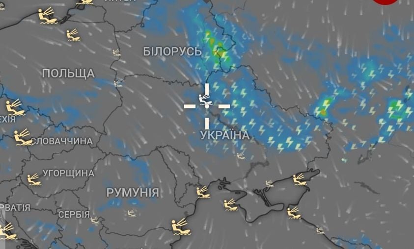 Часть Украины накроют грозовые ливни и шквалы: названы дата и области 