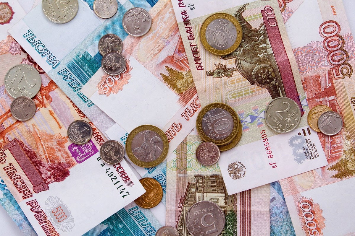 Рынок российских гособлигаций охватила волна панических распродаж 