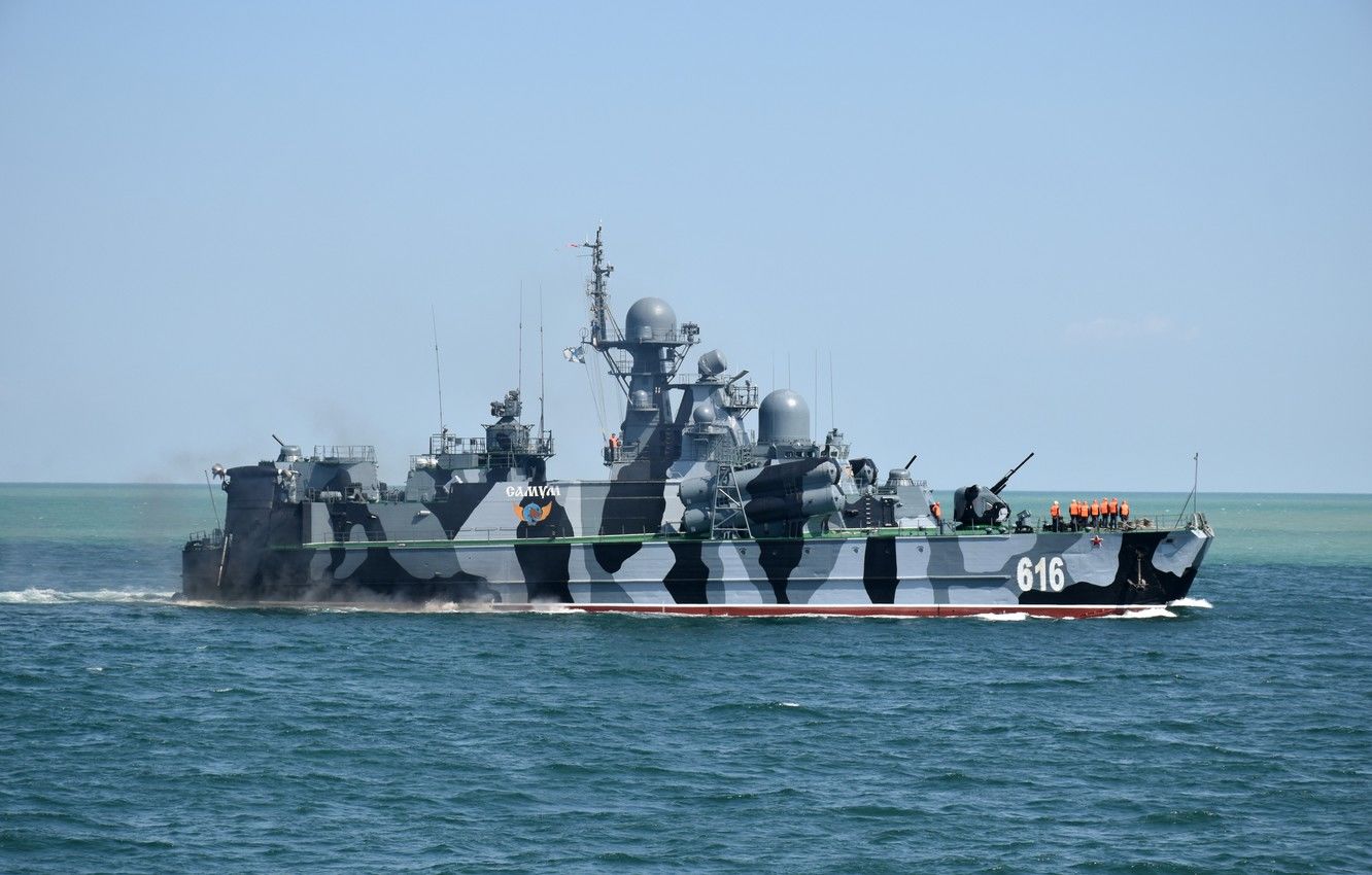 Ракетный корабль РФ "Самум" потерял ход после атаки дрона СБУ "Морской малыш" 