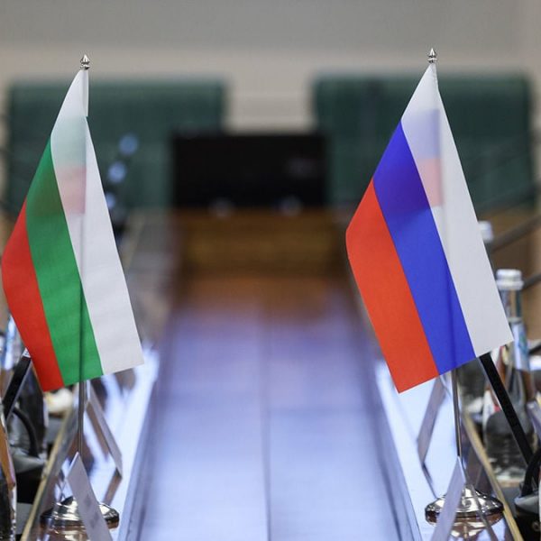 Болгария досрочно прекратила импорт нефти из РФ: новые поставщики уже выбраны
