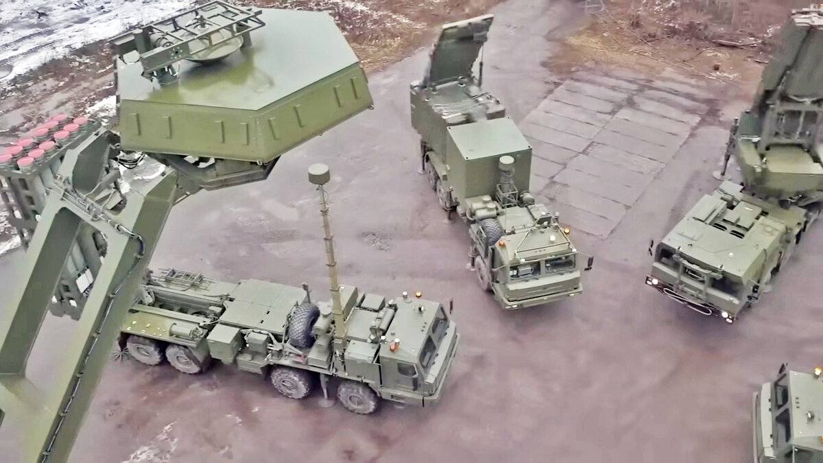 Разгром российской ПВО под Донецком: ВСУ впервые уничтожили современный радар от ЗРК "С-350"