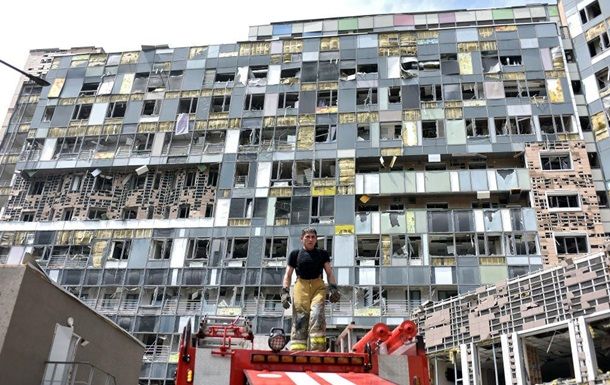 ​Российский пилот не смог спокойно смотреть на удар по "Охматдету" и перешел на сторону Украины