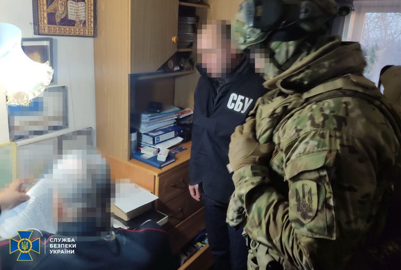 СБУ разоблачила сеть пророссийских агитаторов, включая хакера, создавшего ботоферму