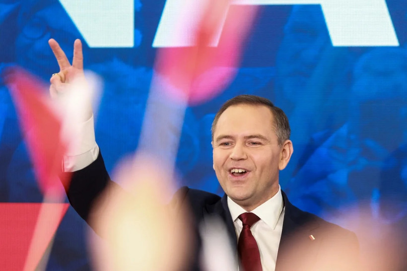 Чим відомий новий президент Польщі Кароль Навроцький
