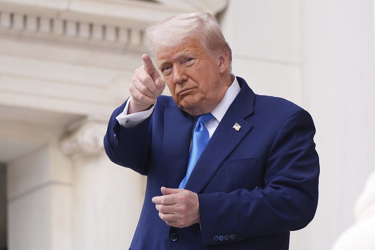 ​"Это не улица с односторонним движением", — Трамп объяснил, почему не хочет вводить санкции против РФ