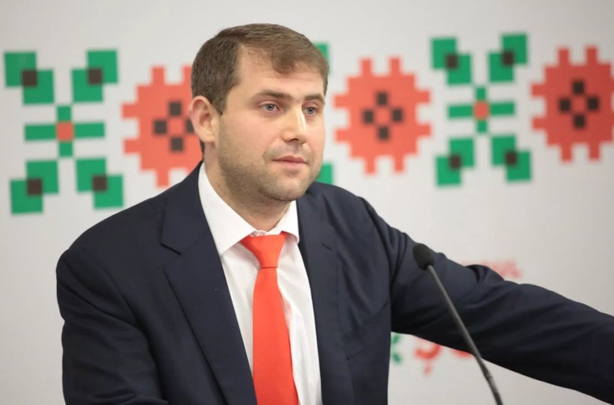 Выяснилось, какая страна помогает России обходить санкции нестандартным способом