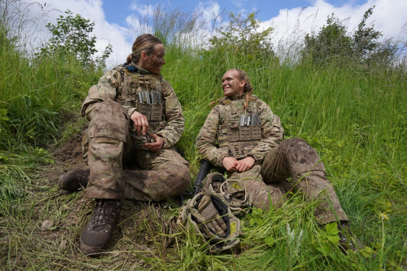 У Данії з 1 липня запровадили військовий обов'язок для жінок