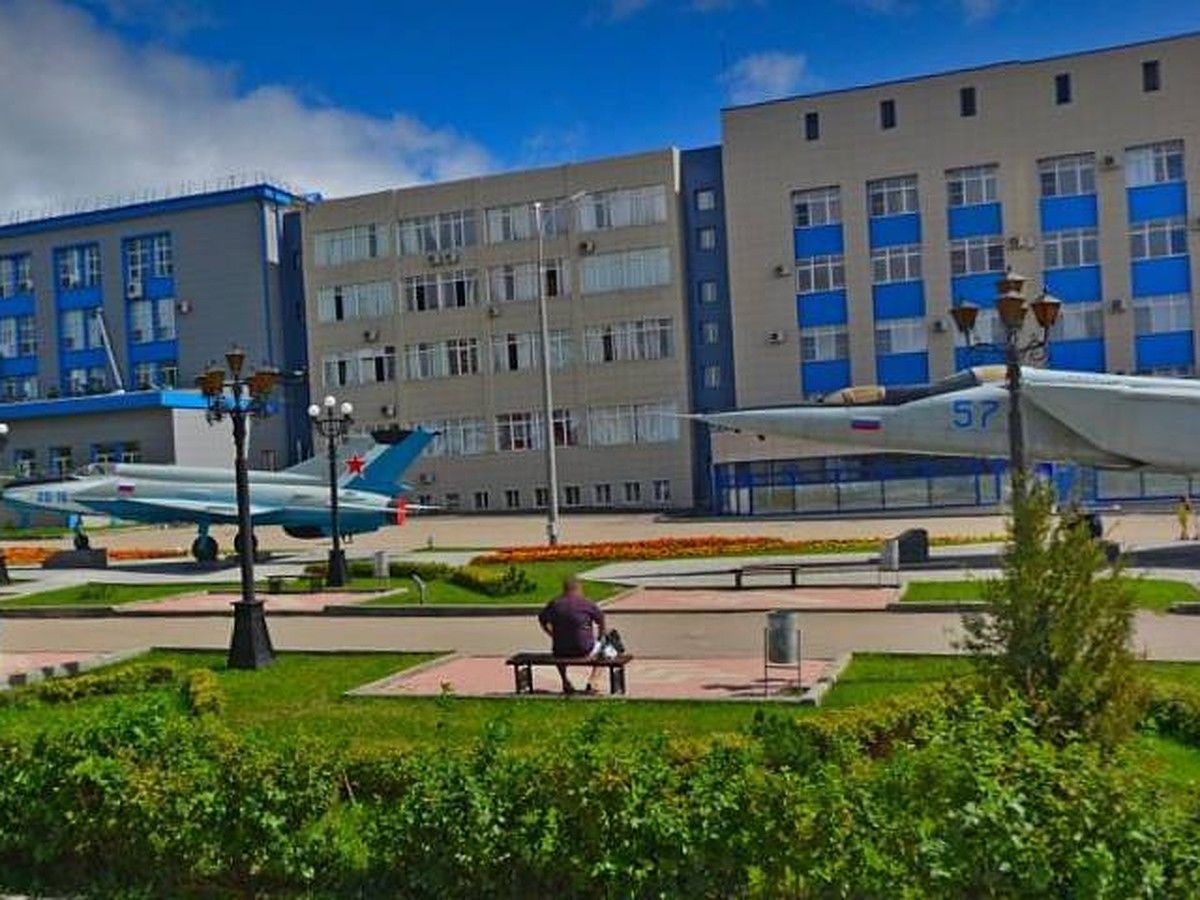 ​Работает на авиационную и космическую отрасль РФ: "хорошие" дроны атаковали завод в Арзамасе — кадры