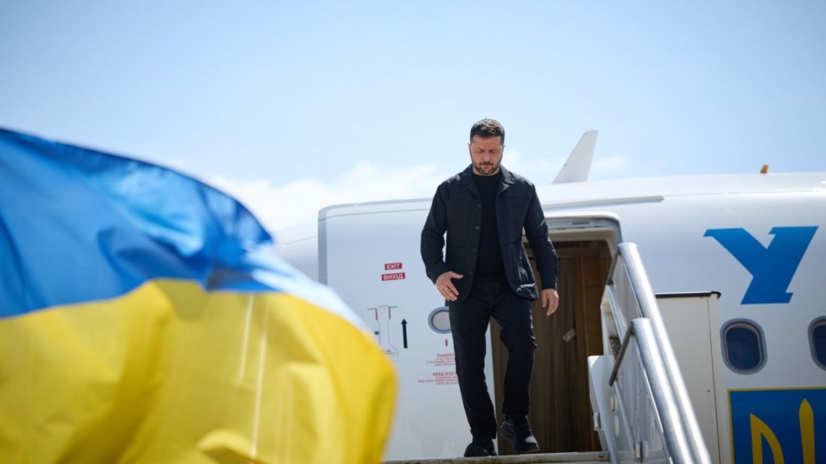 ​"Россия должна закончить эту войну", – Зеленский приземлился в Вашингтоне и обратился с воззванием к миру