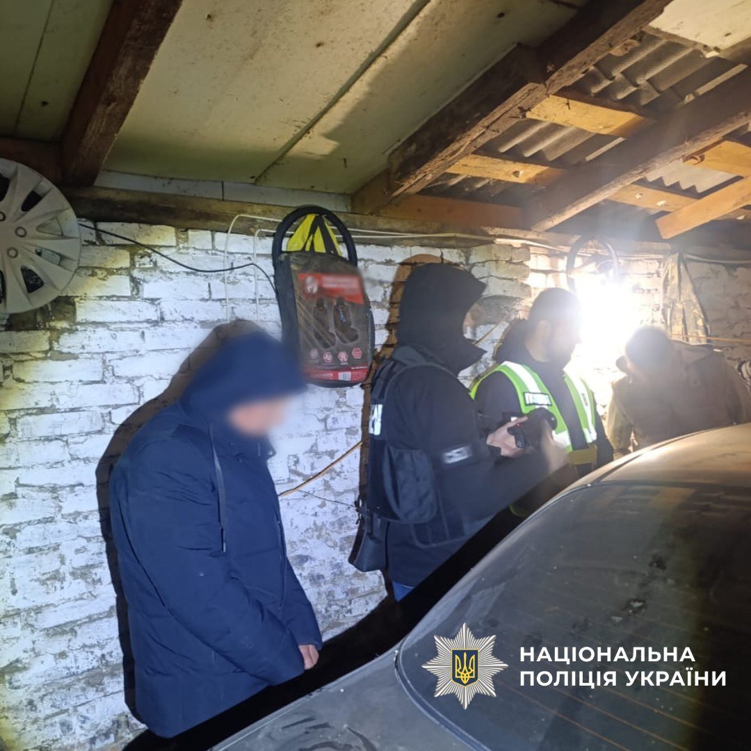 "Надо после того, как сделаем, все еще цель найти": СБУ предотвратила подрыв авто воина ВСУ в Лозовой