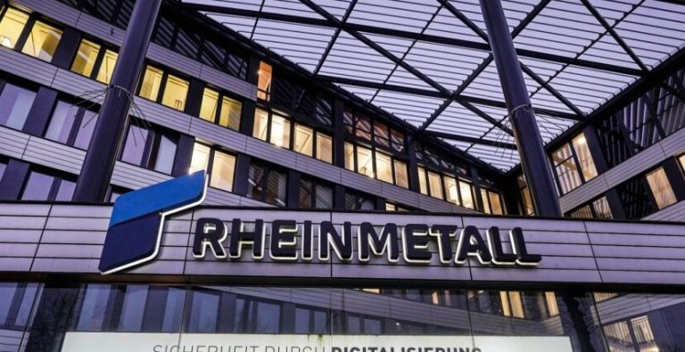 Rheinmetall отримав контракт з Україною на 155-мм артилерійські снаряди та порохові заряди. Виробництво вже почалося в Іспанії, постачання завершать на початку 2027 року.