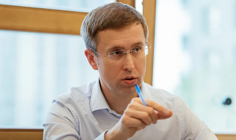 Зеленський назвав Сергія Корецького найпідготовленішим кандидатом у прем’єри. Що президент сказав про зиму, консультації, склад уряду та процедуру призначення глави Кабміну.