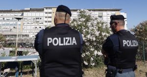 В Італії затримали двох колишніх співробітників AISI у справі про шпигунство на користь Росії. Слідство перевіряє передачу оборонних даних, роль військових і дипломата РФ у Римі.