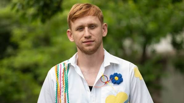 Олександр Рудинський назвав улюблені ролі в кіно й театрі, розповів про складну роботу над «Тихою Навою», мрію зіграти Гамлета та новий фільм «Потяг “Червона рута”» у кіно