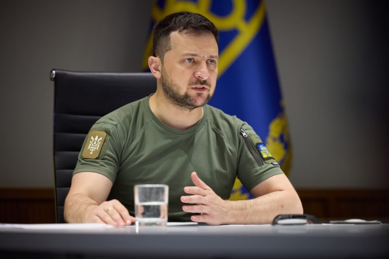 Зеленський оновив склад РНБО указом №707/2026. До Ради увійшли секретар РНБО Ігор Клименко та голова Служби зовнішньої розвідки Рустем Умєров. Що передбачає документ і коли він діє.