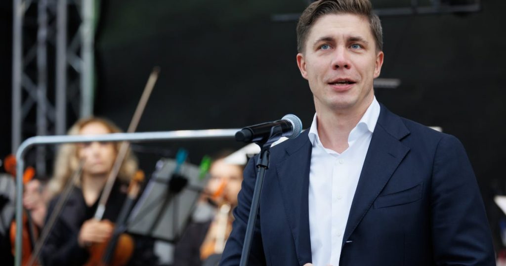 Прем’єр Литви Міндаугас Сінкявічюс назвав домовленість Трампа і Путіна щодо російського дизелю ганебною, а Європу закликав більше покладатися на себе у питаннях безпеки, санкцій та політики регіону.